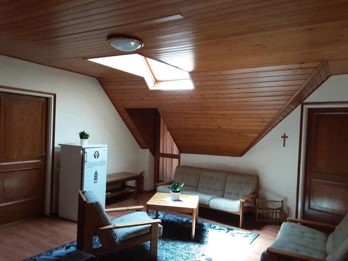 St Hubertus Panzio Bed and Breakfast Hévíz Exteriör bild